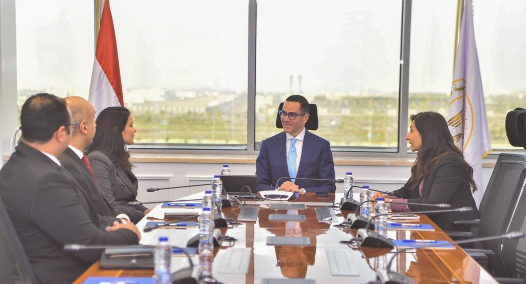 الخطيب يبحث مع إمباور نيو إنيرجي فرص التعاون في قطاع الطاقة…