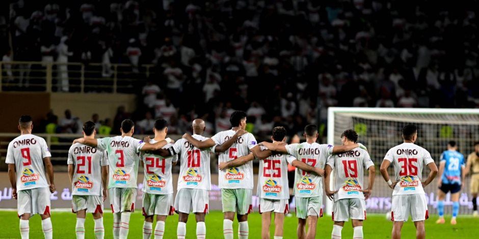 استعدادا لمبارة القمة.. أول مران للزمالك على ملعب هيئة قناة السويس