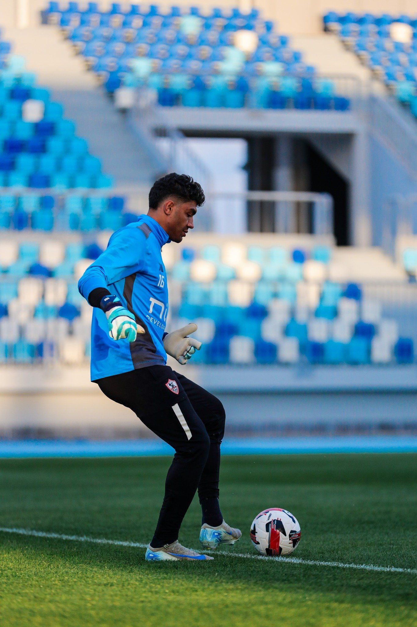 شاهد الزمالك يُنهي مرانه اليوم استعدادا لمواجهة الأهلى
