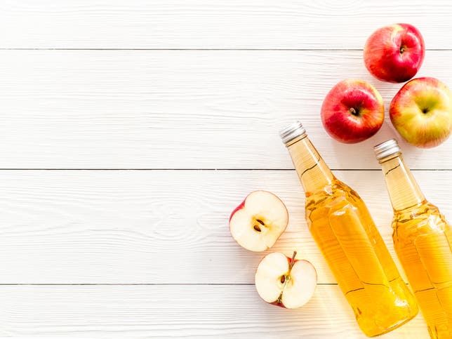 فوائد خل التفاح للشعر .. تعرف عليها