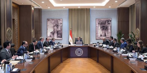 رئيس الوزراء يتابع جهود إتاحة مخزون آمن من السلع والمنتجات…