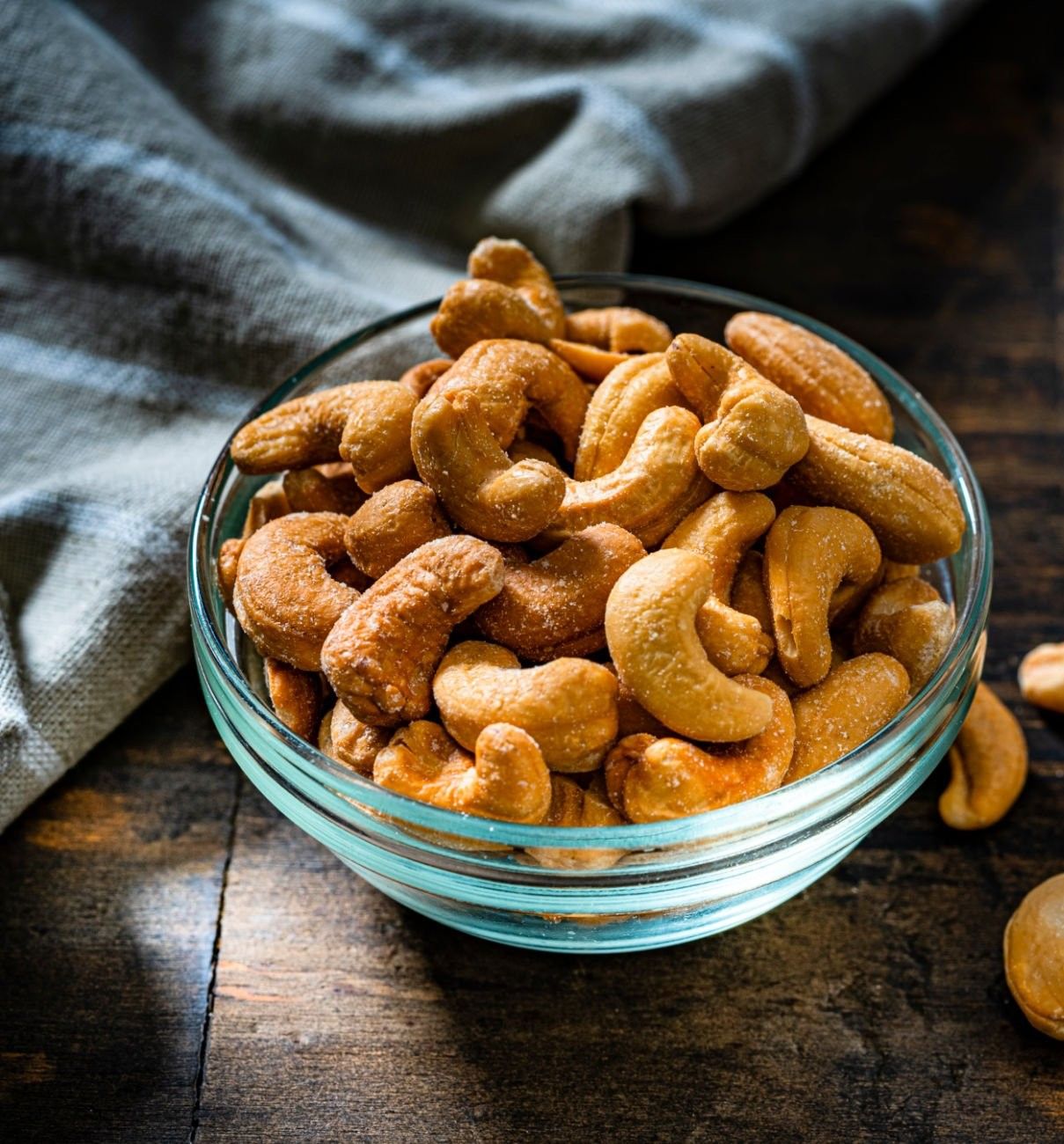 أكثر من مجرد تسالي.. إليكِ فوائد الكاجو للنساء اكتشفيها معنا