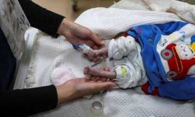 أخبار اليمن : البرد القارس يقتل 7 رضع في غزة