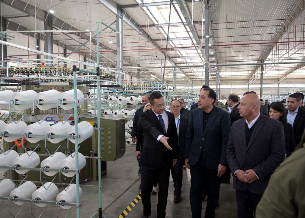 رئيس الوزراء يشهد افتتاح مصنع “إيجيبت كادي”…