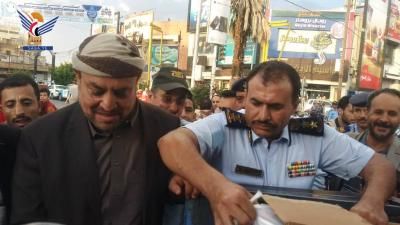 أخبار اليمن : صنعاء: توزيع وجبات افطار رمضانية لرجال المرور