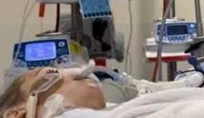 أخبار اليمن : مرض نادر يحرم فتاة من الطعام 10 سنوات