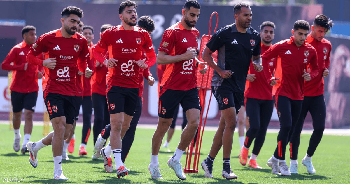 العالم اليوم - رابطة الأندية المصرية تعاقب الأهلي وتوقف 15 لاعبا