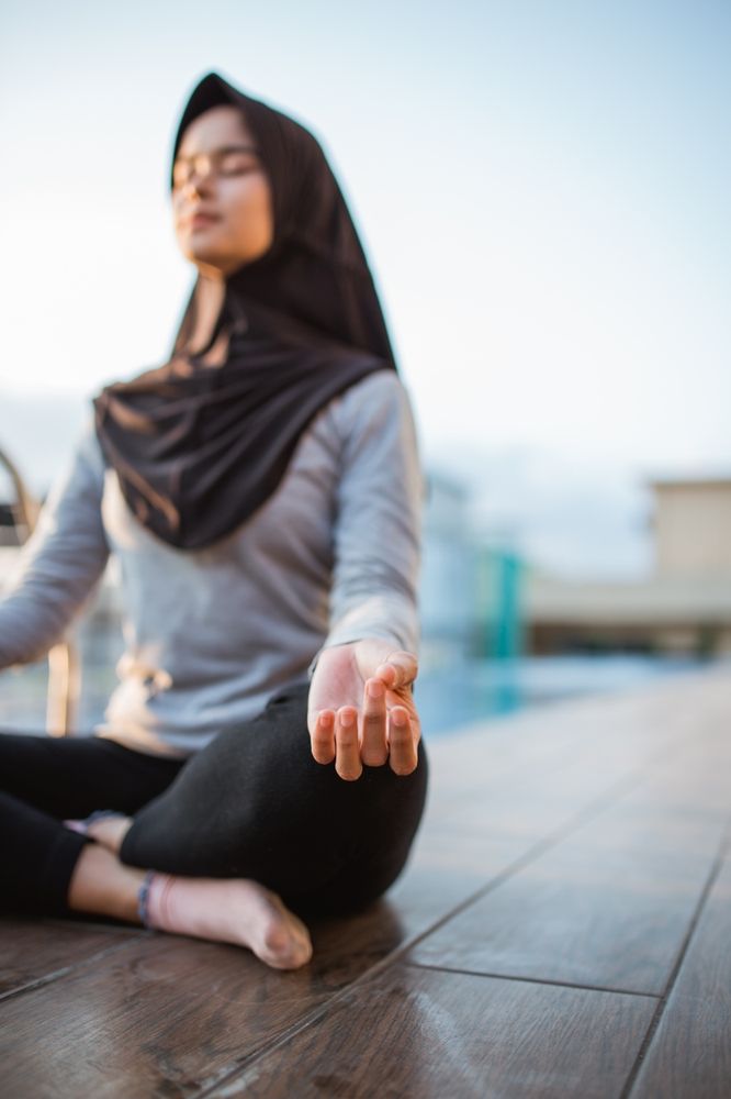 خاص "دوت الخليج" - سارة ليندسي تدحض خرافات اللياقة البدنية في رمضان: هكذا تحافظين على نشاطكِ خلال الصيام