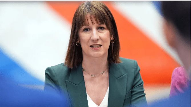 وزيرة الخزانة البريطانية: سنتأثر بالرسوم الجمركية الأمريكية