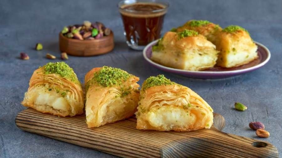 3 طرق لتقليل تأثير الحلويات على الجسم