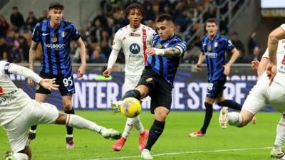 إنتر يعزز صدارته وميلان يستعيد الانتصارات