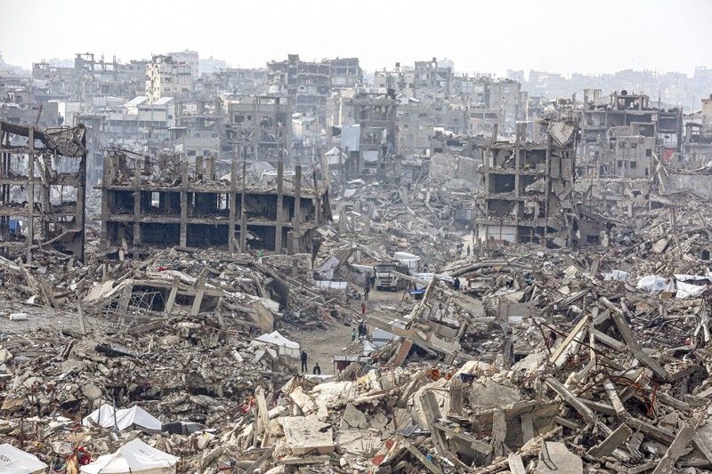 شهيد وإصابتان شرق غزة .. وإسرائيل تقتحم مخيم الفارعة بالضفة