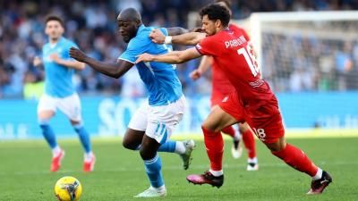 فوز نابولي وروما وبولونيا في الكالتشيو