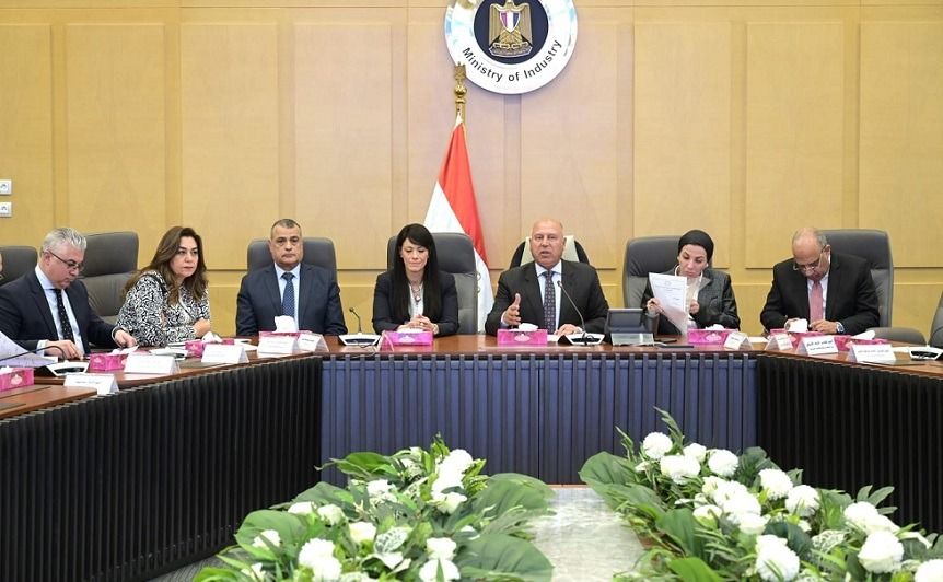 كامل الوزير: مراجعة رسوم هيئة سلامة الغذاء على تحاليل…