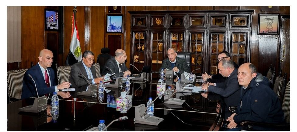 وزير الكهرباء: الالتزام بالمخطط الزمني وجداول إنهاء الأعمال…