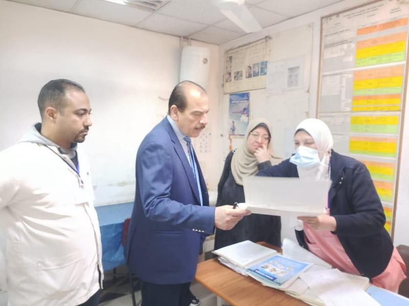 نائب وزير الصحة يتفقد وحدات طب الأسرة بمحافظة القاهرة ويوصي بصرف مكافأة...
