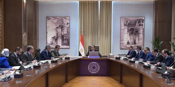 رئيس الوزراء يتابع خطوات تنفيذ تكليفات تحفيز مناخ الاستثمار…