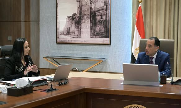 رئيس الوزراء يتابع ملف حصر التكلفة الاقتصادية لأعداد…