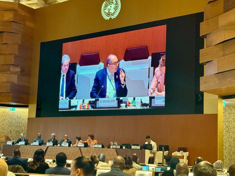 محمود محيي الدين يستعرض مع مجموعة الخبراء الاقترحات ذات…