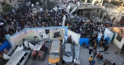 أخبار اليمن : الأونروا تعلن مقتل 5 من موظفيها بغزة