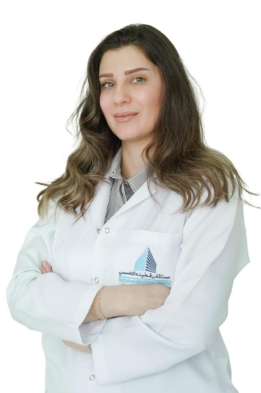 للتنعَم بجمال وصفاء الوجه: تعرفي على أسباب مرض الوردية وطرق الوقاية منه من خبيرة جلدية