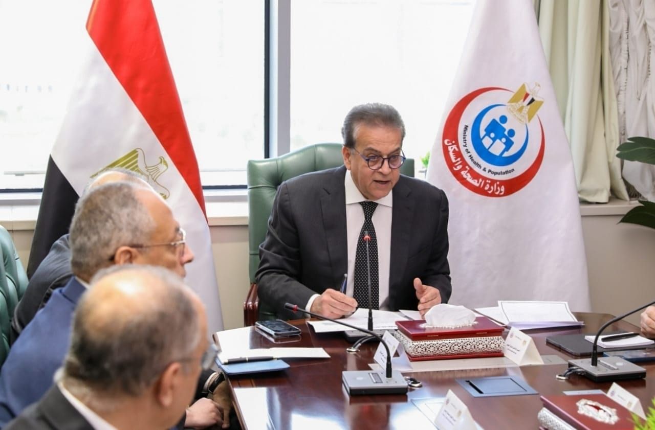 نائب رئيس الوزراء للتنمية البشرية يبحث فرص زيادة الاستثمارات…