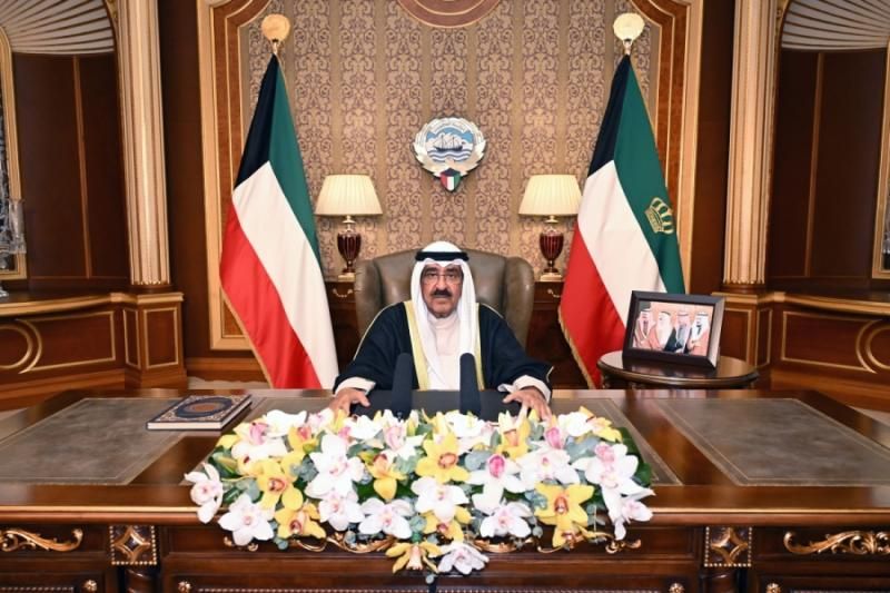 امير الكويت أكد في «رسالة اطمئنان» أن «السلبيات مدبرة والإنجازات مقبلة» القول...