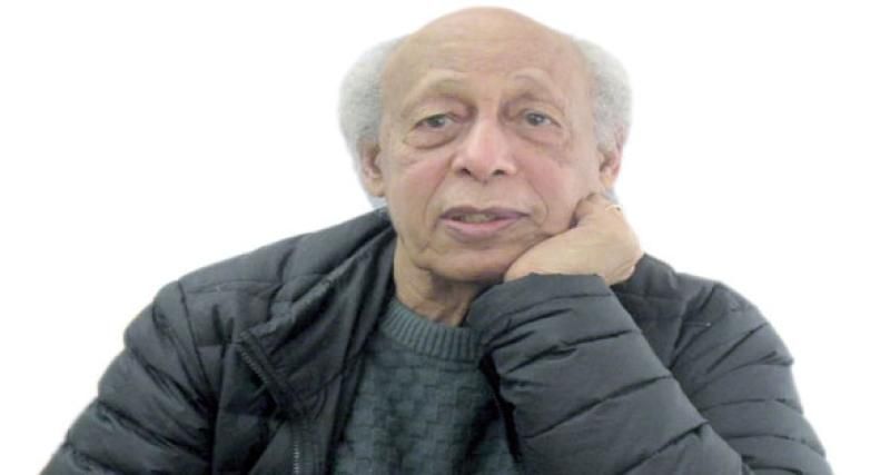 الشاعر زين العابدين فؤاد : جماليات الكلمة وتنوع معانيها سبب تحولي من...