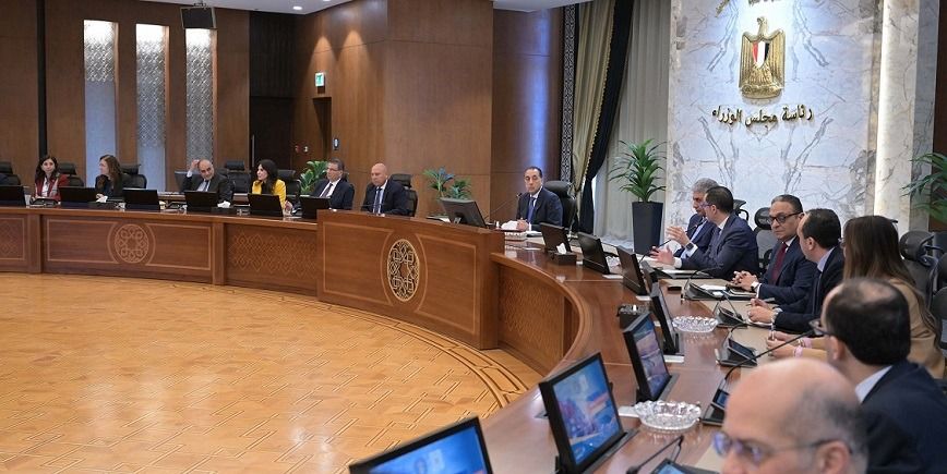 رئيس الوزراء يتابع إجراءات إعادة صياغة برنامج المساندة…