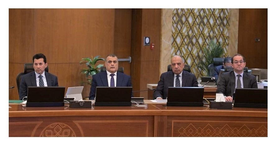 الحكومة توافق على مشروع موازنة 2025/ 2026 بمصروفات 4.6…