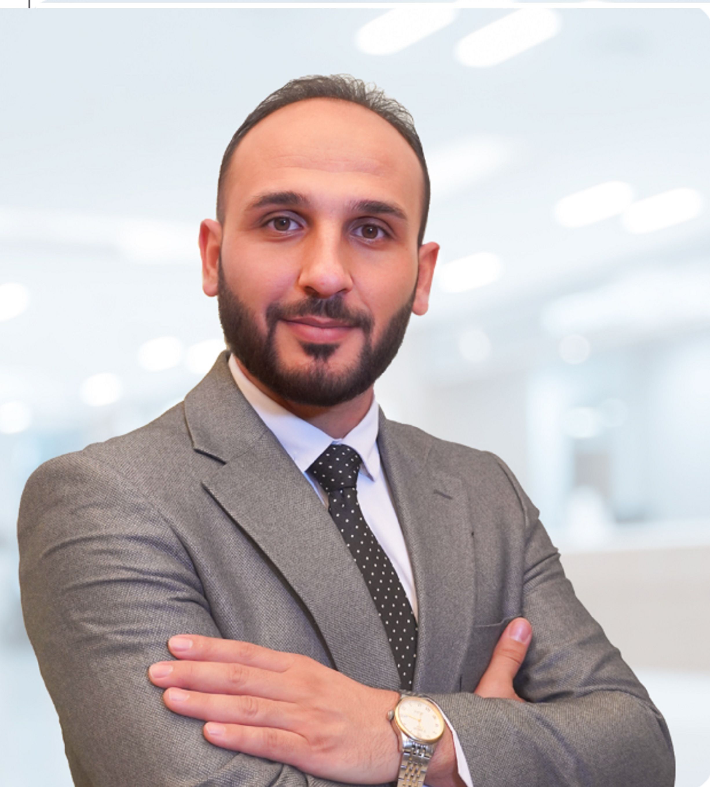 خبير يوضح لـ"دوت الخليج": أمراض الجهاز الهضمي تزداد لدى الشباب... والسبب الرئيس أسلوب حياتهم