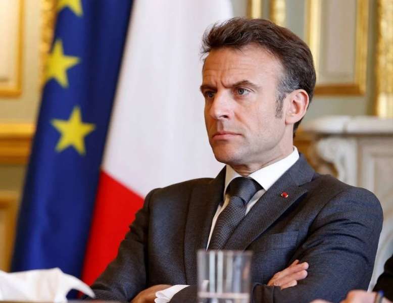 الرئيس الفرنسي: وضعت تحت تصرف الرئيسين السورى واللبنانى وسائل منع تهريب السلاح