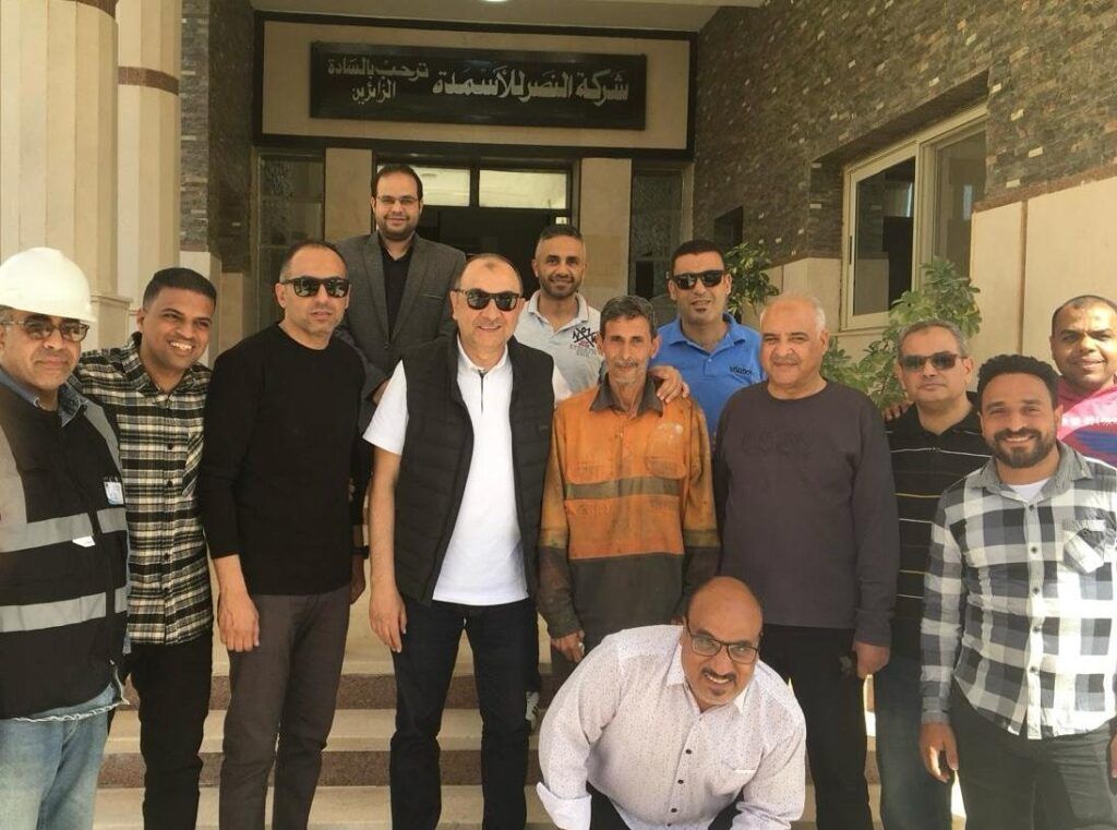 وزير قطاع الأعمال: مشروعات توسعية لتنمية صناعة الأسمدة…