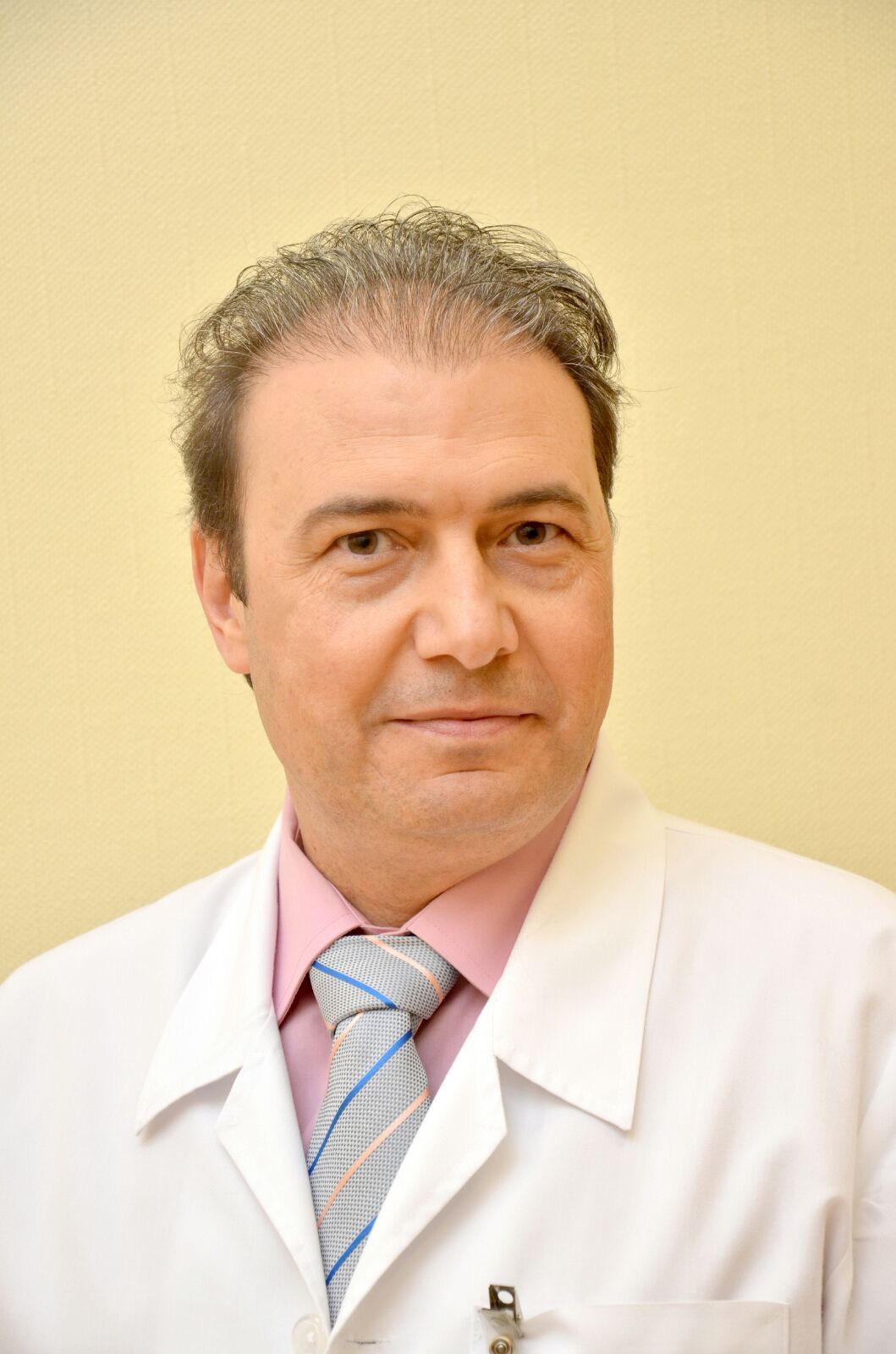 هشاشة العظام عند النساء.. أسبابها، طرق الوقاية والعلاجات الحديثة