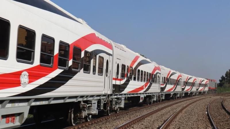 مواعيد قطارات السكة الحديد على خط ”القاهرة - أسوان” والعكس