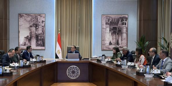 مدبولي يتابع خطوات وإجراءات تعظيم الاستفادة من مربع الوزارات…