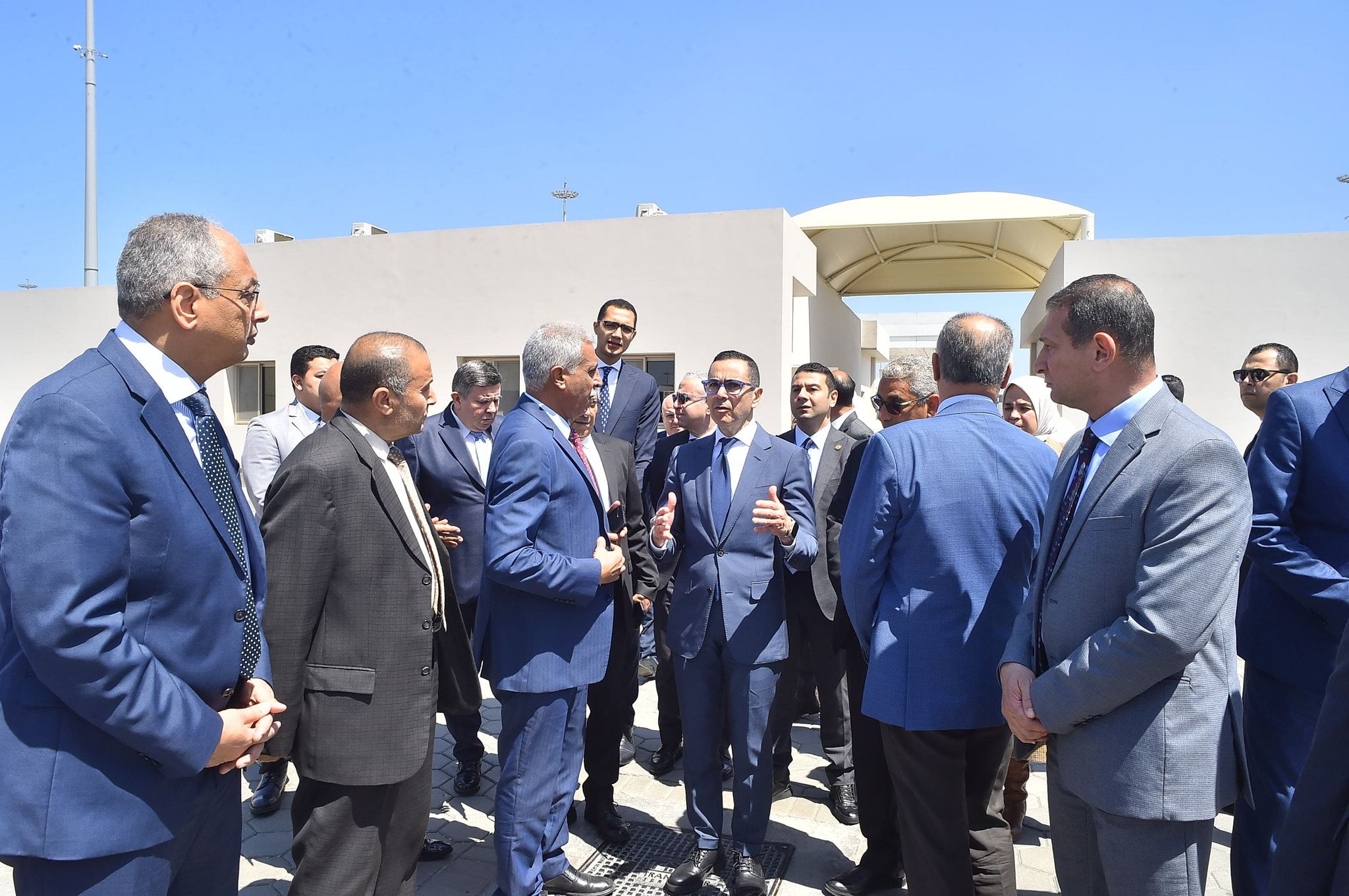 وزير الاستثمار يوجه بتسريع تطوير منظومة الإفراج الجمركي…