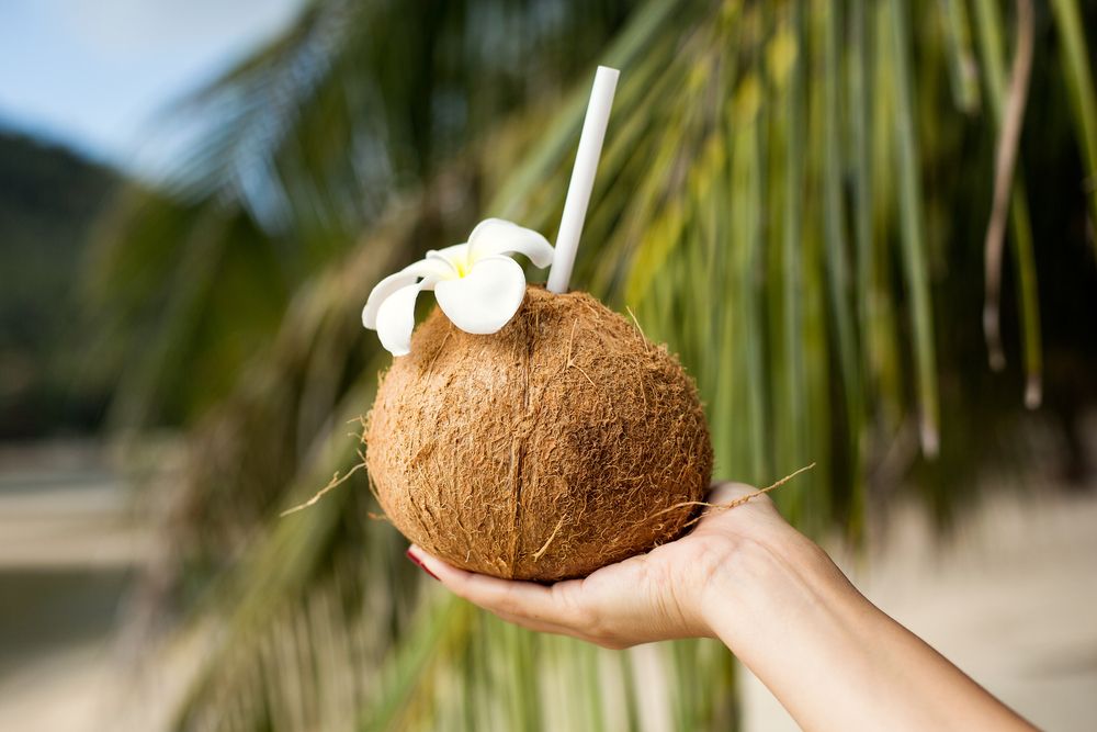 أسباب سوف تجعلكِ تعتمدين ماء جوز الهند ضمن نظامكِ الغذائي