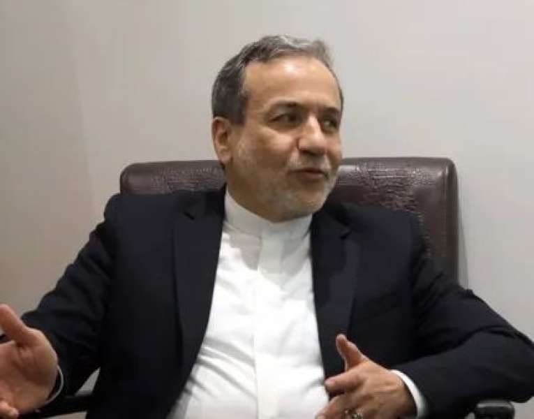 إيران: مستعدون لتجربة المفاوضات غير المباشرة مع أمريكا