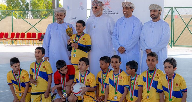 أوكسي عُمان تحتفي بافتتاح ملاعب الوسطى الرياضية