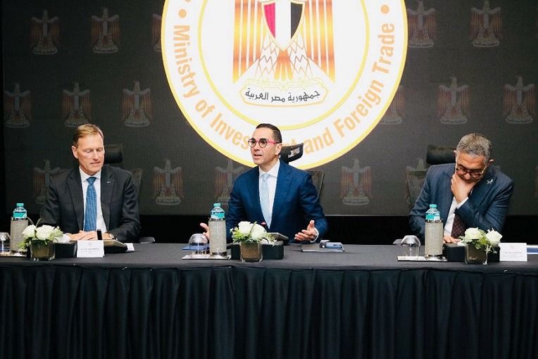 الخطيب: مصر بوابة للأسواق الإقليمية وفرصة استراتيجية للشركات…