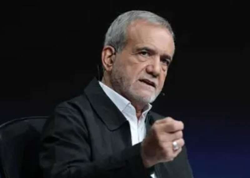 الرئيس الإيراني: لا نسعى للحرب بل نقف بكل قوة في وجه أي...