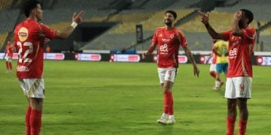 تشكيل الأهلي في مباراة بيراميدز: وسام وبن شرقي والشحات فى الهجوم