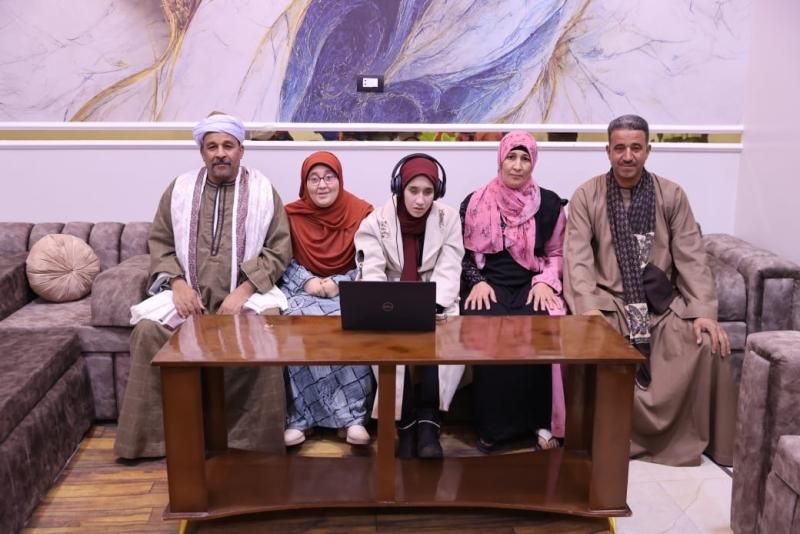 وزارة الاتصالات تسلم الطالبة ”لاب توب” وتقدم لها منحة تدريبية لتحقيق حلمها...