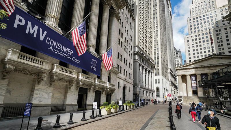 ارتفاع نسبة احتمالات ركود الاقتصاد الأمريكي إلى 45%