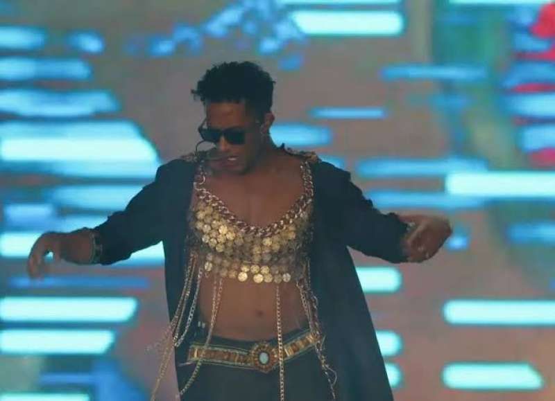 محمد رمضان يودع الكشري ويستقبل السوشي.. تجاهل الانتقادات واختار النجومية