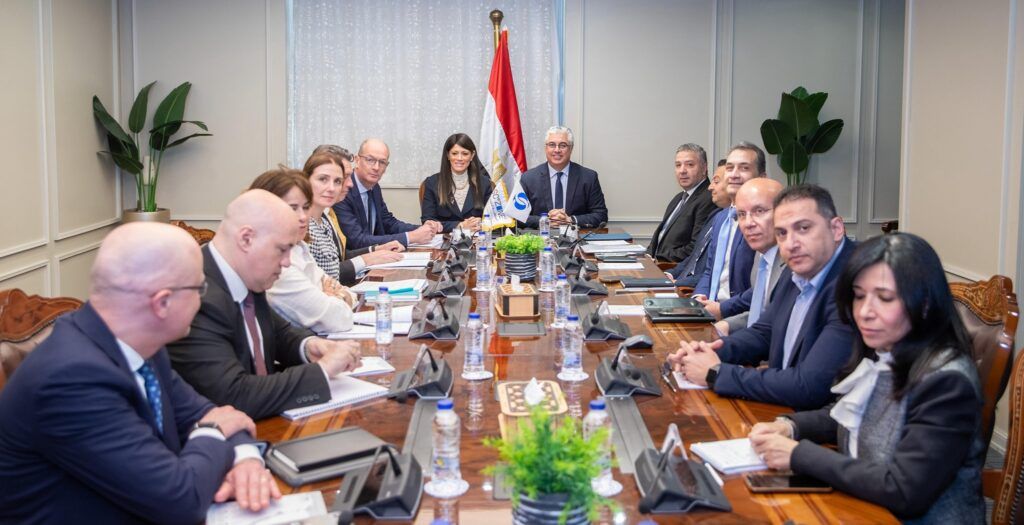 اقتصادية قناة السويس تعلن الإطلاق الرسمي لبعض خدمات الشباك…