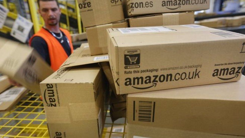 ردا على رسوم ترامب.. هونج كونج تعلق خدمة إرسال الطرود إلى…