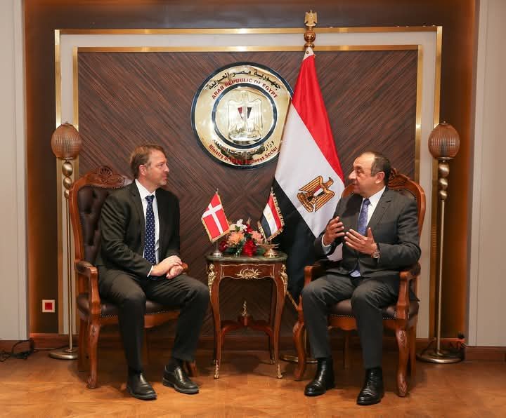 وزير قطاع الأعمال: فرص استثمارية واعدة لدى الشركات التابعة…