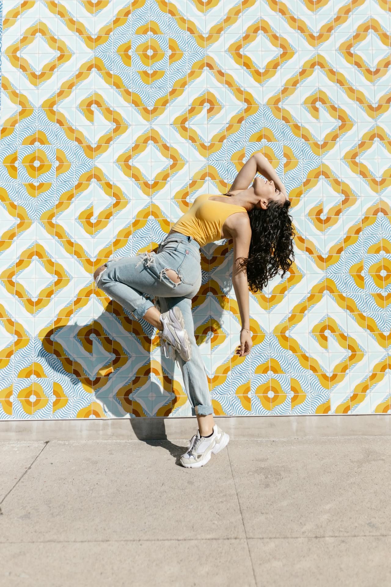 تعرفي إلى رقصات إيقاعية غيرّت مفهوم القوالب النمطية لرشاقة المرأة